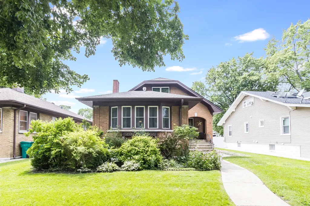 421 North William Street Joliet IL 60435