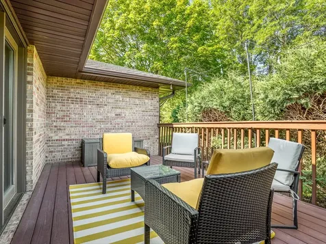 1130 Fox Chase Lane Rockford IL 61107