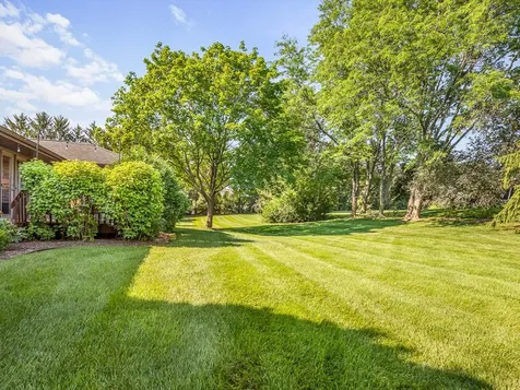 1130 Fox Chase Lane Rockford IL 61107