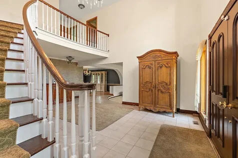 7 Horseshoe Lane Lemont IL 60439