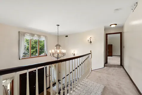 7 Horseshoe Lane Lemont IL 60439
