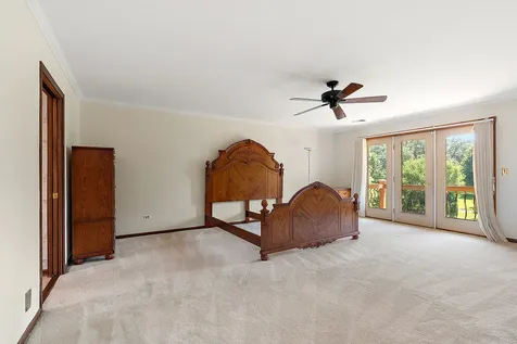 7 Horseshoe Lane Lemont IL 60439