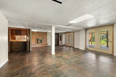 7 Horseshoe Lane Lemont IL 60439