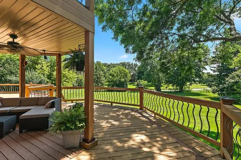7 Horseshoe Lane Lemont IL 60439