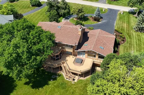 7 Horseshoe Lane Lemont IL 60439