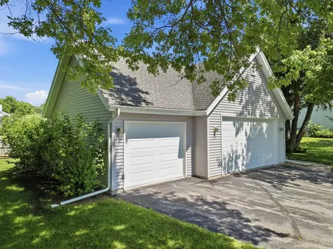 6977 North Alpine Drive Byron IL 61010
