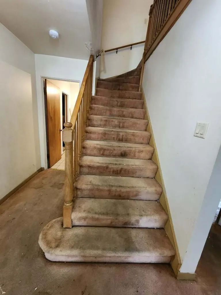 6723 South Euclid Avenue Chicago IL 60649
