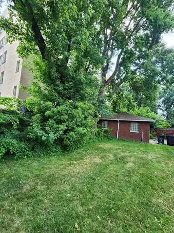6723 South Euclid Avenue Chicago IL 60649