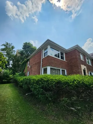 6723 South Euclid Avenue Chicago IL 60649