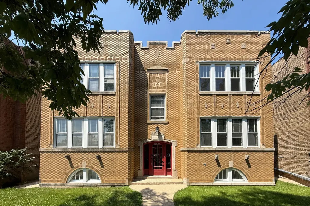 5644-46 West Melrose Street Chicago IL 60634