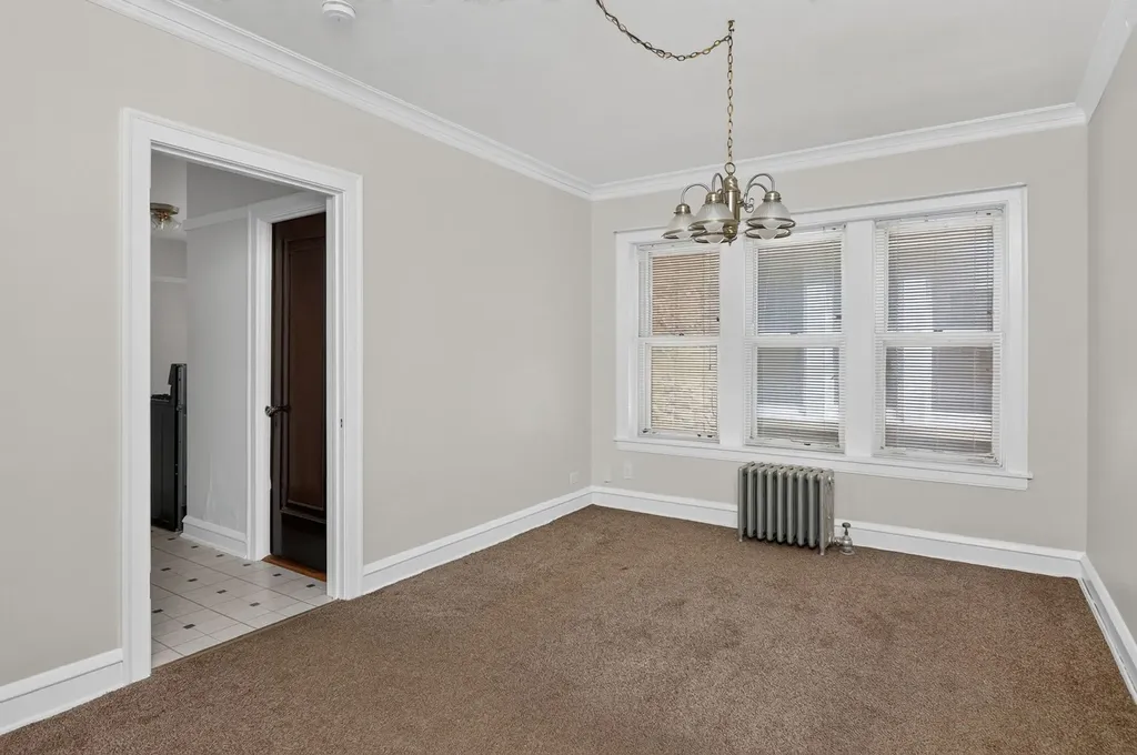 5644-46 West Melrose Street Chicago IL 60634