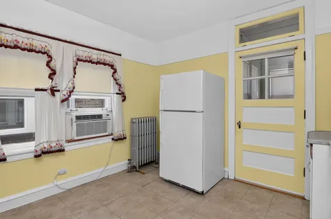 5644-46 West Melrose Street Chicago IL 60634