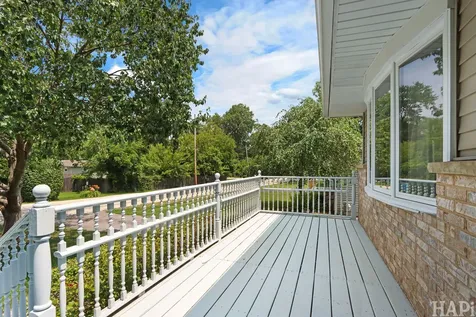 10113 West Crissy Avenue Beach Park IL 60099