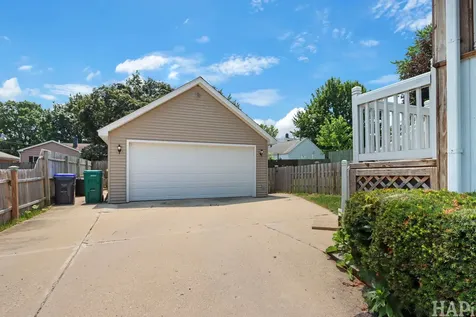 10113 West Crissy Avenue Beach Park IL 60099