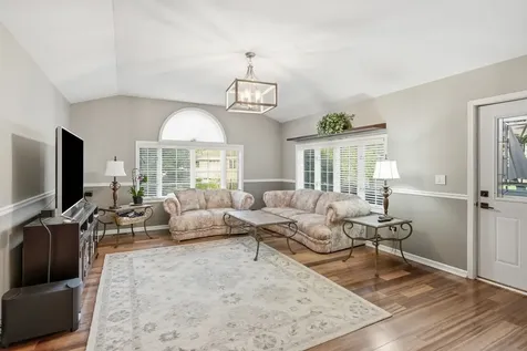 919 Hillview Drive Lemont IL 60439