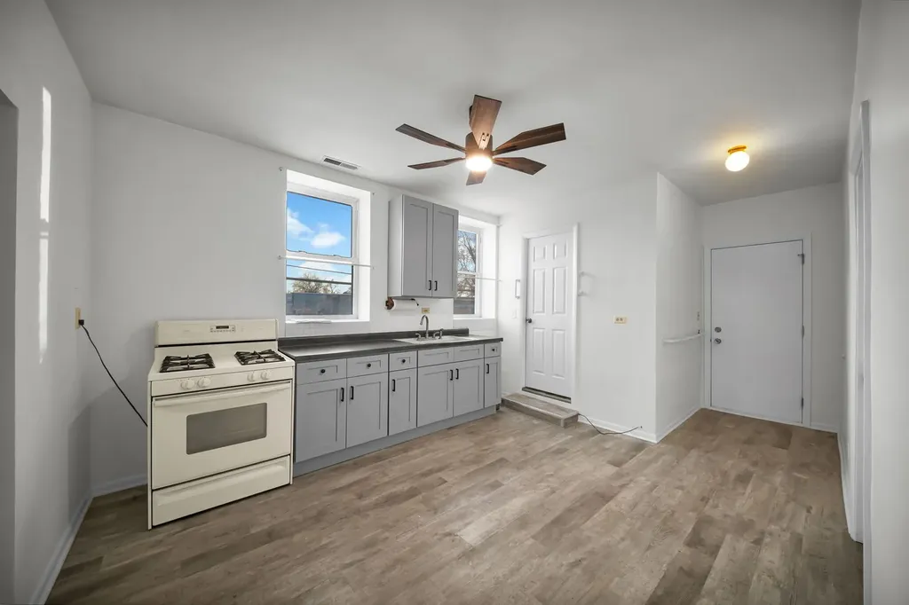 1828 South Trumbull Avenue Chicago IL 60623