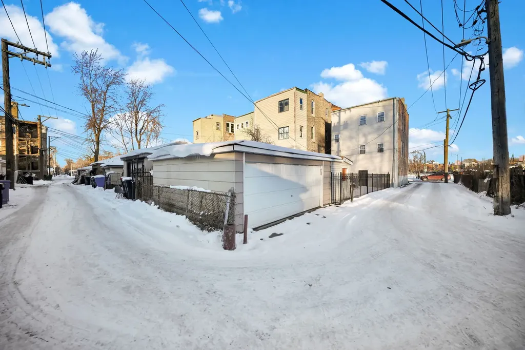 1828 South Trumbull Avenue Chicago IL 60623