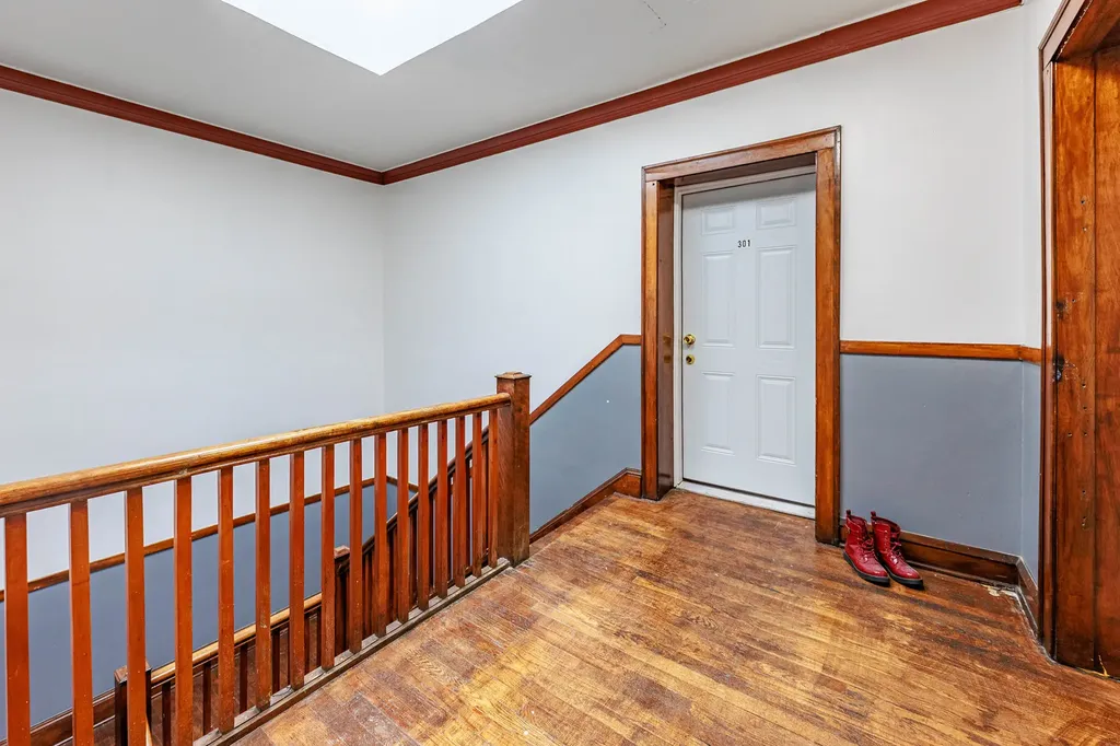 1513 West 87th Street Chicago IL 60620