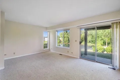 2713 South Embers Lane Arlington Heights IL 60005