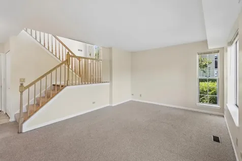 2713 South Embers Lane Arlington Heights IL 60005
