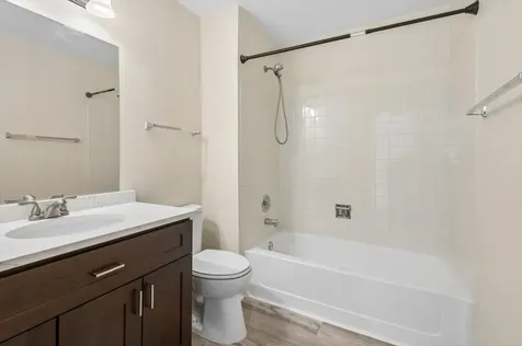 2713 South Embers Lane Arlington Heights IL 60005