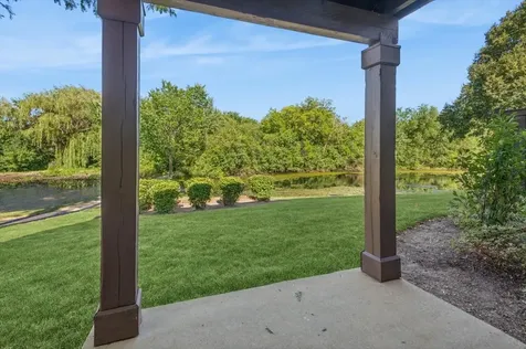 2713 South Embers Lane Arlington Heights IL 60005