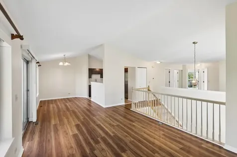 2713 South Embers Lane Arlington Heights IL 60005