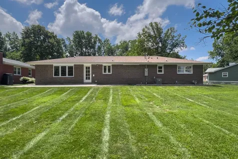 802 Karin Drive Normal IL 61761