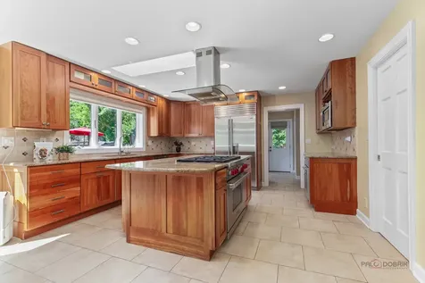 4525 Red Oak Lane Long Grove IL 60047