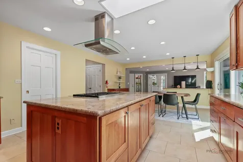 4525 Red Oak Lane Long Grove IL 60047