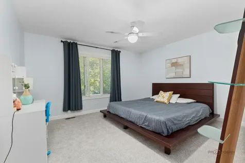 4525 Red Oak Lane Long Grove IL 60047
