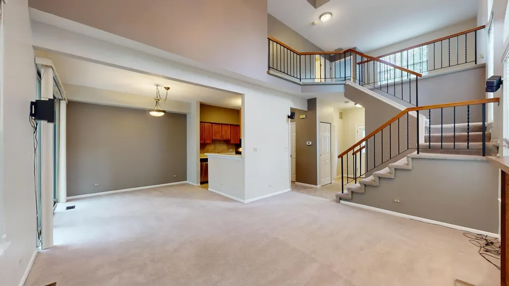 1237 Cranbrook Drive Schaumburg IL 60193