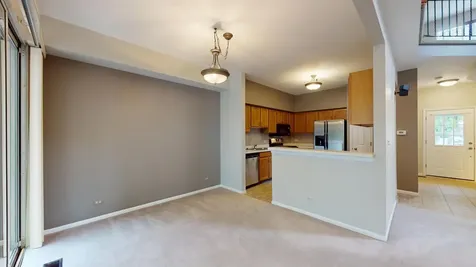 1237 Cranbrook Drive Schaumburg IL 60193