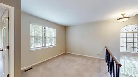 1237 Cranbrook Drive Schaumburg IL 60193