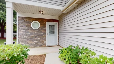 1237 Cranbrook Drive Schaumburg IL 60193
