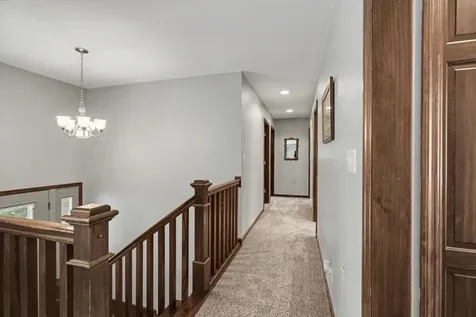 29 Dunlap Sidney IL 61877