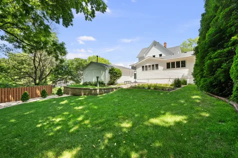 1342 45TH Avenue Rock Island IL 61201
