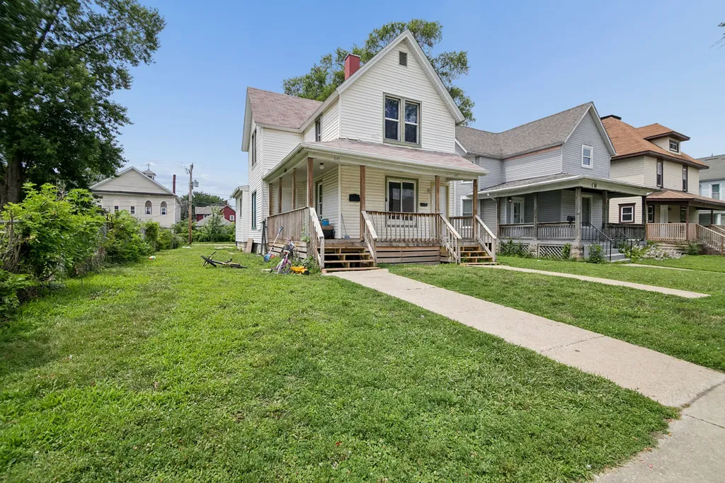 641 North Indiana Avenue Kankakee IL 60901