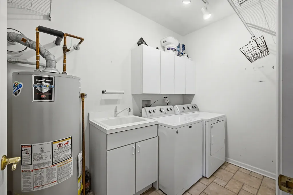 1500 South Ardmore Avenue Villa Park IL 60181