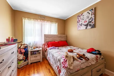 1513 West 87th Street Chicago IL 60620