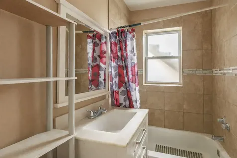 1513 West 87th Street Chicago IL 60620