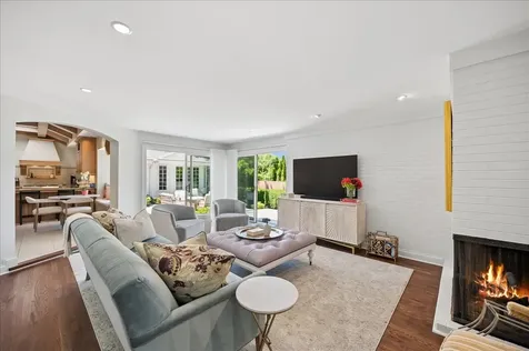 1224 Ridgewood Drive Northbrook IL 60062