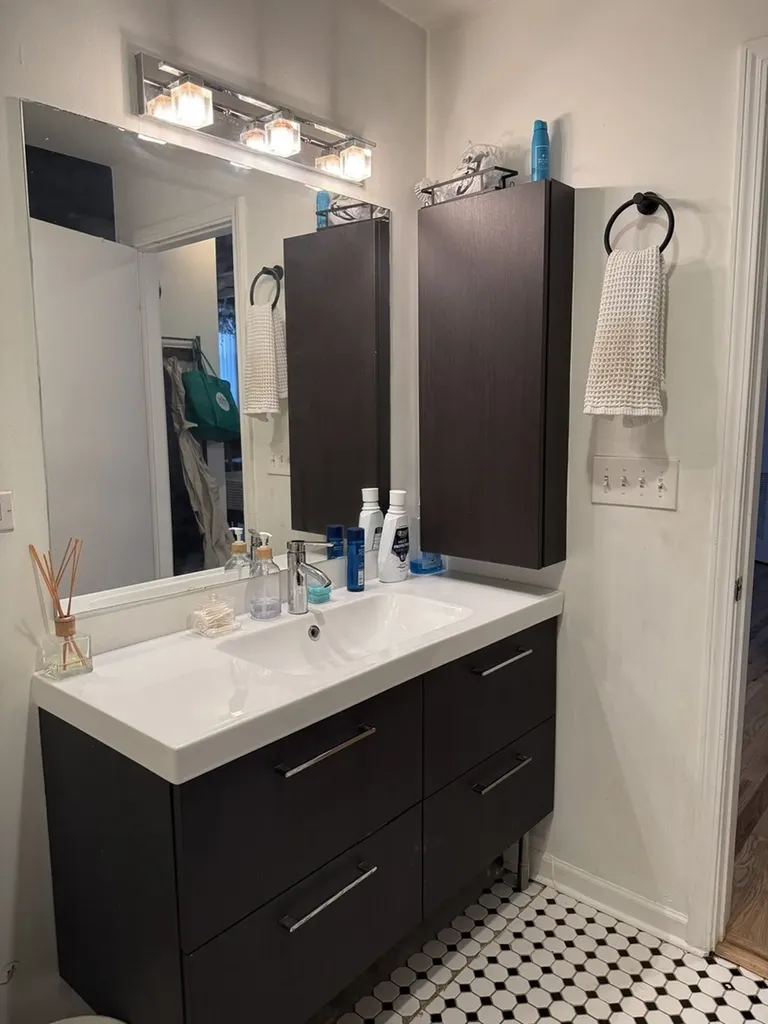 1017 West Washington Boulevard Chicago IL 60607