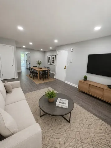 224 East Rimini Court Palatine IL 60067