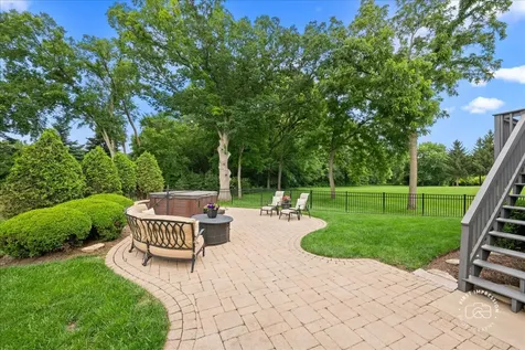 3406 Greenwood Lane St. Charles IL 60175