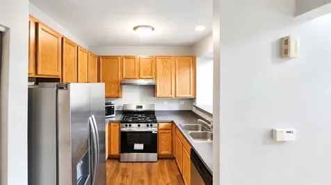 2255 Georgetown Circle Aurora IL 60503