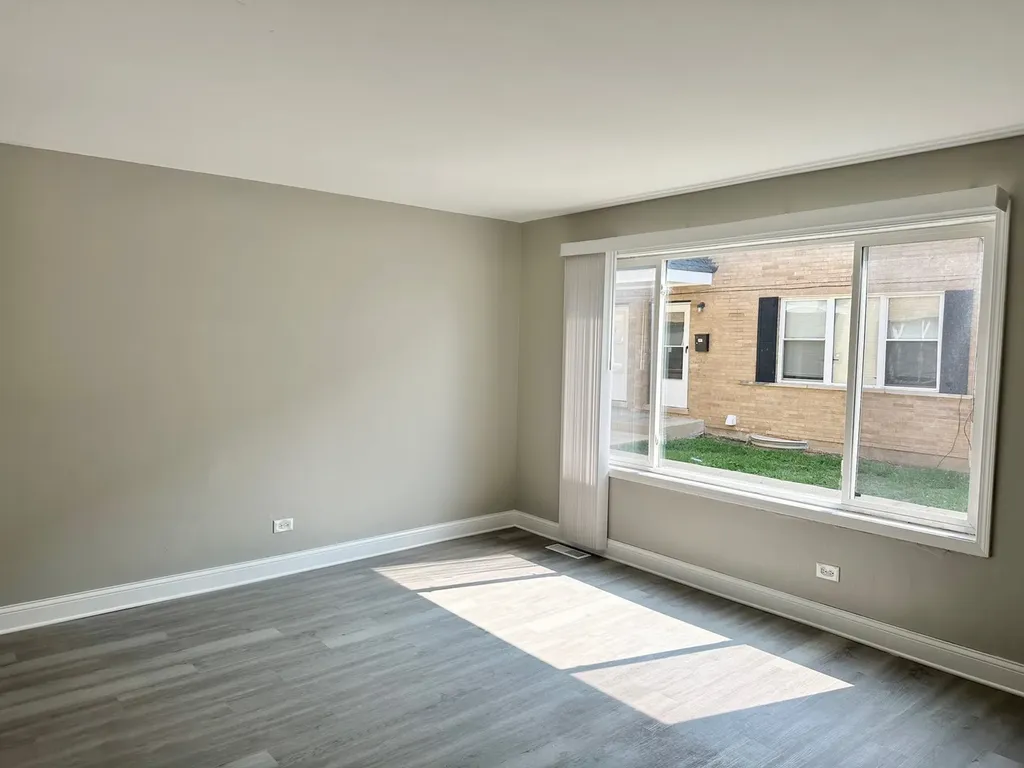 1719 East Roosevelt Road Wheaton IL 60187