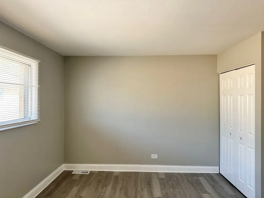 1719 East Roosevelt Road Wheaton IL 60187