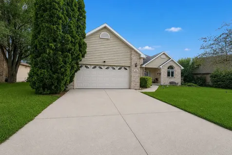 219 Greenbriar Lane Bourbonnais IL 60914