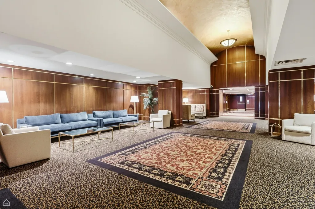 910 South Michigan Avenue Chicago IL 60605